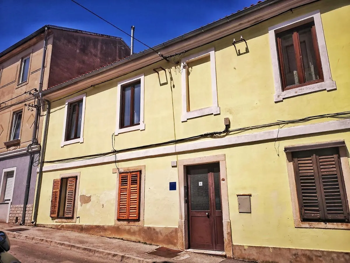 Zahida Lounge Apartment Pula